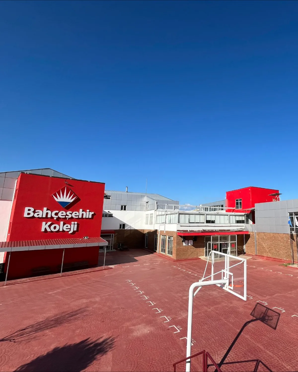 Bahçeşehir Koleji